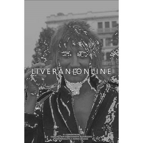 Sir Roderick David \' ROD \' STEWART cantautore britannico - RETROSPETTIVA NELLA FOTO A VENEZIA NELL\'ANNO 1976 AG ALDO LIVERANI SAS