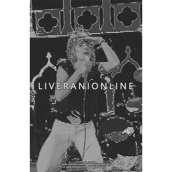 Sir Roderick David \' ROD \' STEWART cantautore britannico - RETROSPETTIVA NELLA FOTO A VENEZIA NELL\'ANNO 1976 AG ALDO LIVERANI SAS