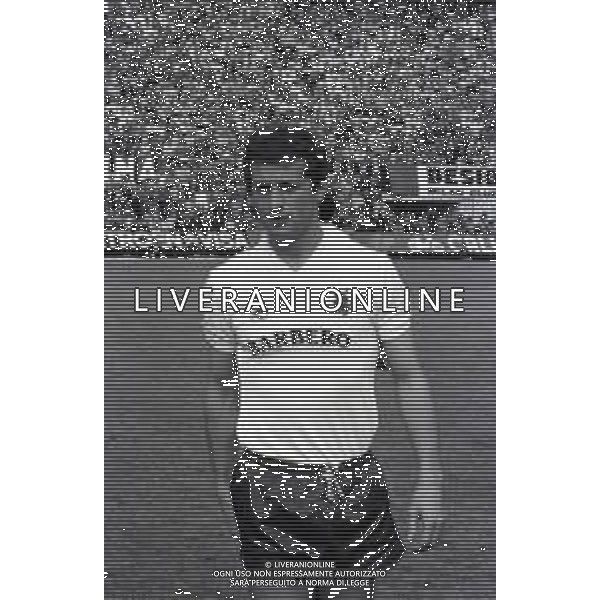 RETROSPETTIVA GIUSEPPE DOSSENA CALCIATORE NELLA FOTO CON LA MAGLIA DEL TORINO CALCIO NELL\'ANNO 1981-1982 AG ALDO LIVERANI SAS