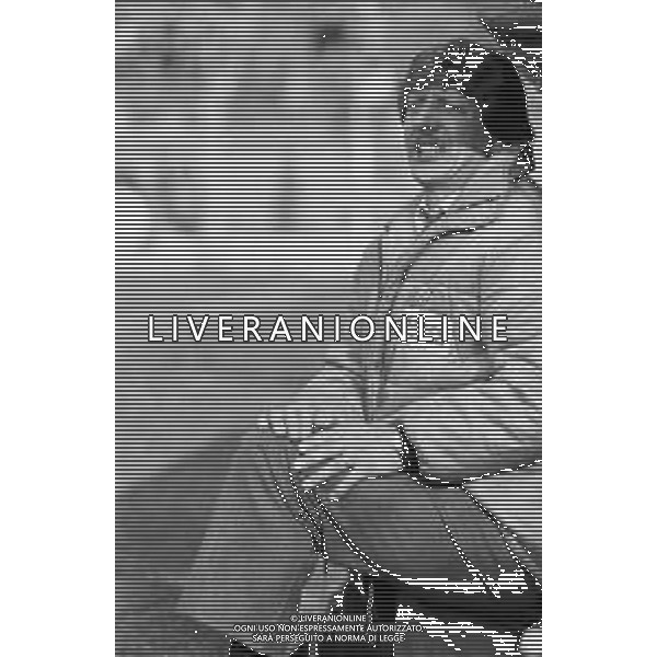 RETROSPETTIVA GIUSEPPE MATERAZZI ALLENATORE CALCIO NELLA FOTO GIUSEPPE MATERAZZI ALLENATORE DEL PISA NELL\'ANNO 1987-1988 AG ALDO LIVERANI SAS