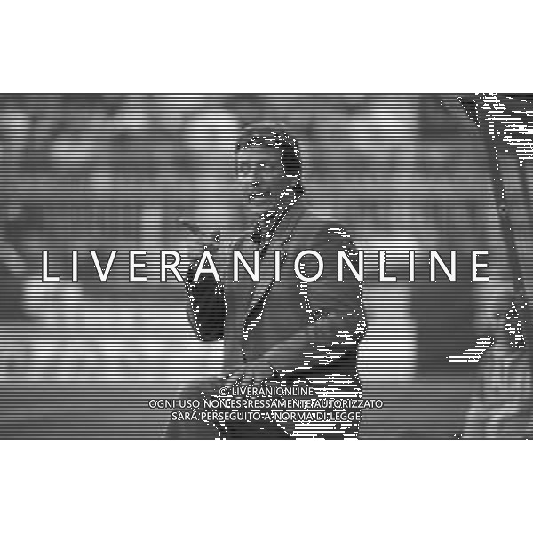 RETROSPETTIVA GIUSEPPE MATERAZZI ALLENATORE CALCIO NELLA FOTO GIUSEPPE MATERAZZI ALLENATORE DEL MESSINA NELL\'ANNO 1990-1991 AG ALDO LIVERANI SAS
