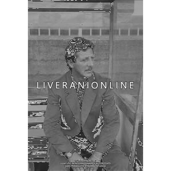 RETROSPETTIVA GIUSEPPE MATERAZZI ALLENATORE CALCIO NELLA FOTO GIUSEPPE MATERAZZI ALLENATORE DEL MESSINA NELL\'ANNO 1990-1991 AG ALDO LIVERANI SAS