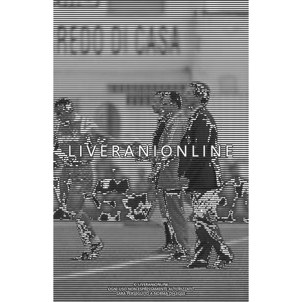 RETROSPETTIVA GIUSEPPE MATERAZZI ALLENATORE CALCIO NELLA FOTO GIUSEPPE MATERAZZI ALLENATORE DEL BARI NELL\'ANNO 1993-1994 AG ALDO LIVERANI SAS