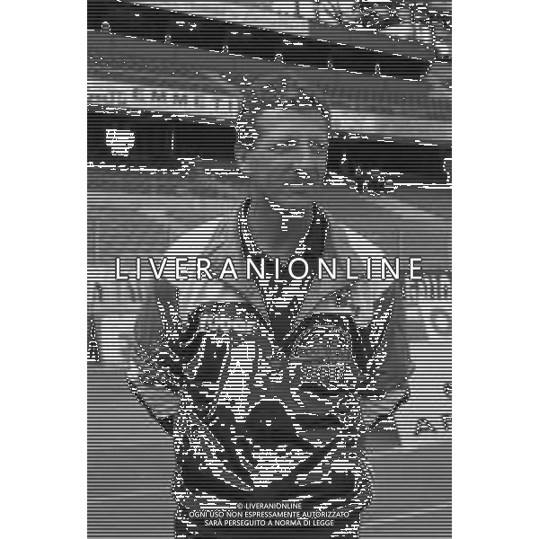 RETROSPETTIVA GIUSEPPE MATERAZZI ALLENATORE CALCIO NELLA FOTO GIUSEPPE MATERAZZI ALLENATORE DEL BARI NELL\'ANNO 1994-1995 AG ALDO LIVERANI SAS
