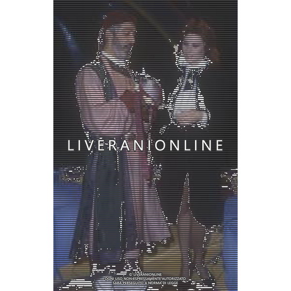 RETROSPETTIVA PAOLA PITAGORA PSEUDINIMO DI PAOLA GARGALONI ATTRICE E CANTANTE NELLA FOTO PAOLA PITAGORA CON SOSIA MARCO POLO AG ALDO LIVERANI SAS