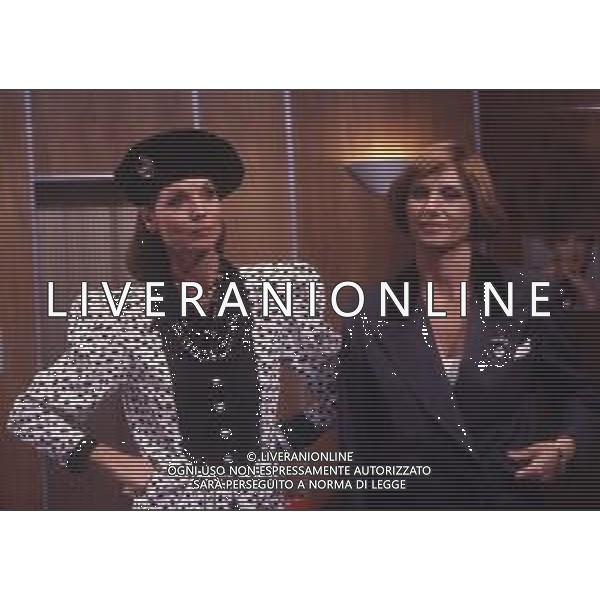 RETROSPETTIVA PAOLA PITAGORA PSEUDINIMO DI PAOLA GARGALONI ATTRICE E CANTANTE NELLA FOTO PAOLA PITAGORA NELL\'ANNO 1986 NELLA TRASMISSIONE TELEVISIVA “ATELIER“CON ELSA MARTINELLI AG ALDO LIVERANI SAS