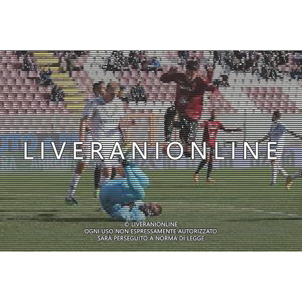 21.01.2023 REGGIO CALABRIA STADIO ORESTE GRANILLO. CAMPIONATO NAZIONALE SERIE B REGGINA VS TERNANA IN FOTO IANNARILLI PORTIERE TERNANA ANTICIPA PIEROZZI REGGINA ©Pasquale Garreffa / AGENZIA ALDO LIVERANI SAS