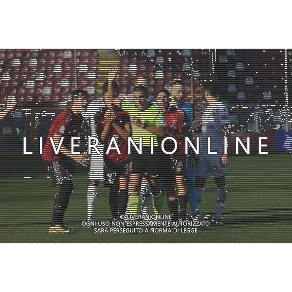 21.01.2023 REGGIO CALABRIA STADIO ORESTE GRANILLO. CAMPIONATO NAZIONALE SERIE B REGGINA VS TERNANA IN FOTO ARBITRO PICCININI ANNULLA IL GOAL DI CANOTTO REGGINA DOPO AVER CONSULTATO IL VAR ©Pasquale Garreffa / AGENZIA ALDO LIVERANI SAS