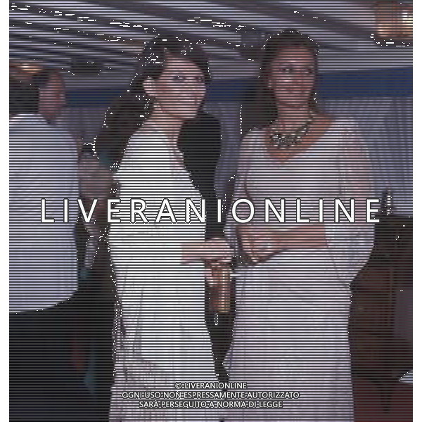 RETROSPETTIVA CLAUDIA CARDINALE ATTRICE NELLA FOTO CON LJUBA RIZZOLI AL FESTIVAL INTERNAZIONALE DEL CINEMA DI CANNE NELL\'ANNO 1972 ©Archivio Giovanni Liverani / AGENZIA ALDO LIVERANI SAS    