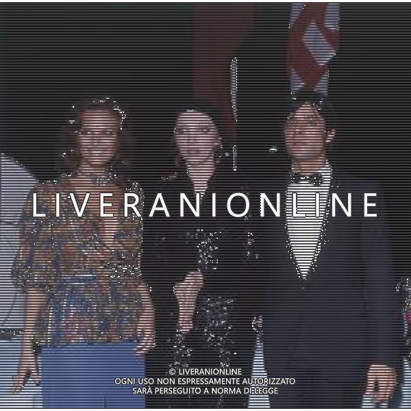 RETROSPETTIVA CLAUDIA CARDINALE ATTRICE NELLA FOTO AL FESTIVAL INTERNAZIONALE DEL CINEMA DI CANNES ANNI \'70 CON GIANCARLO GIANNINI E MARIANGELA MELATO ©Archivio Giovanni Liverani / AGENZIA ALDO LIVERANI SAS    