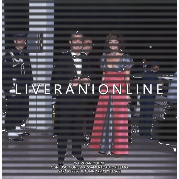 RETROSPETTIVA CLAUDIA CARDINALE ATTRICE NELLA FOTO AL FESTIVAL INTERNAZIONALE DEL CINEMA DI CANNES ANNI \'70 CON IL MARITO FRANCO CRISTALDI ©Archivio Giovanni Liverani / AGENZIA ALDO LIVERANI SAS    