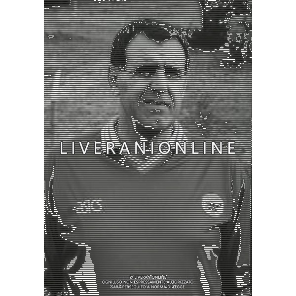 1992-1993 LECCE CALCIO PRIMI PIANI ROSA GIOCATORI NELLA FOTO BRUNO BOLCHI ALLENATORE LECCE CALCIO AG ALDO LIVERANI SAS