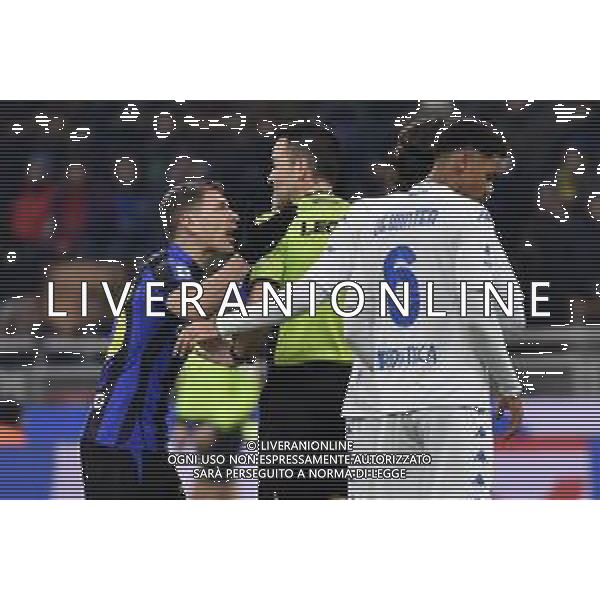 Nicolo\' Barella (Inter) protesta con l\'arbitro Antonio Rapuano di Rimini Inter vs Empoli Milano 23-01-2023 Stadio Giuseppe Meazza - San Siro Campionato Serie A TIM - 19a giornata foto Roberto Garavaglia/ag. Aldo Liverani sas / AGENZIA ALDO LIVERANI SAS   