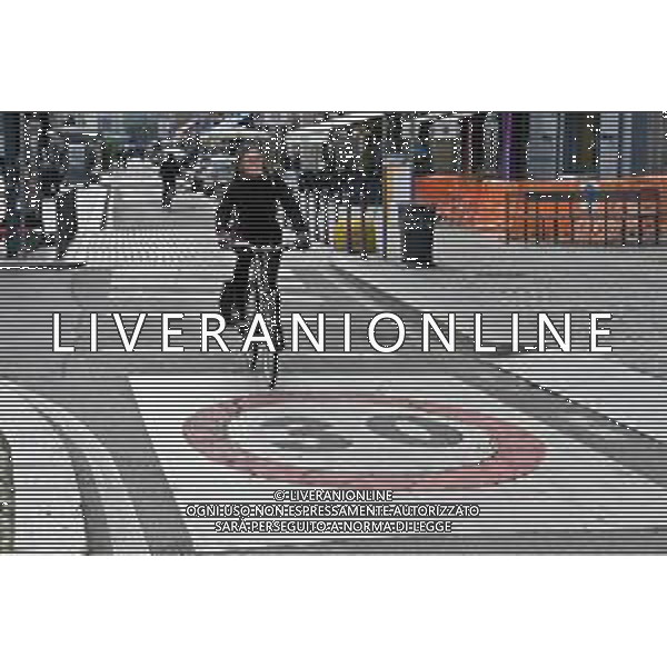 TVRG Zona 30 Milano Milano 26-01-2023 Zone della citta\' dove e\' presente il limite di velocita\' a 30 Km all\'ora, zona 30 foto Roberto Garavaglia/ag. Aldo Liverani sas / AGENZIA ALDO LIVERANI SAS   