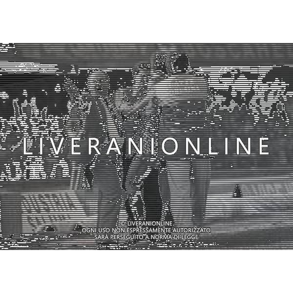 24-03-1985 VERONA-CAMPIONATO DI CALCIO SERIE A VERONA-CREMONESE 3-0 NELLA FOTO EMILIANO MONDONICO E MARCO NICOLETTI AG ALDO LIVERANI SAS