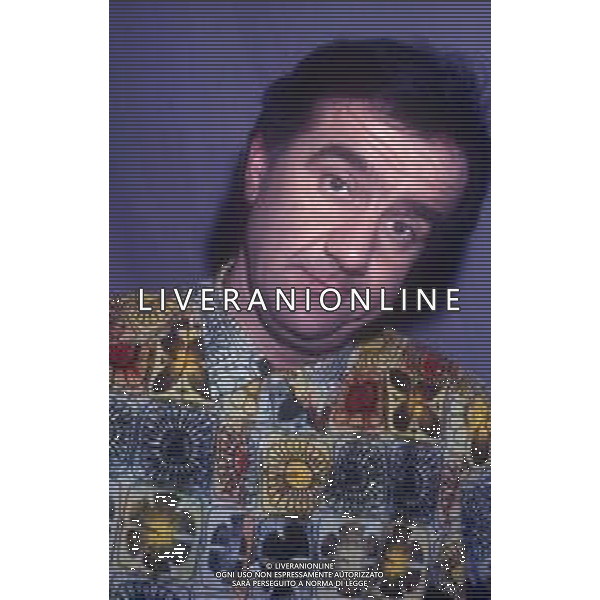 SERIE TELEVISIVA “ VICINI DI CASA“ 1991 NELLA FOTO GENE GNOCCHI AG ALDO LIVERANI SAS