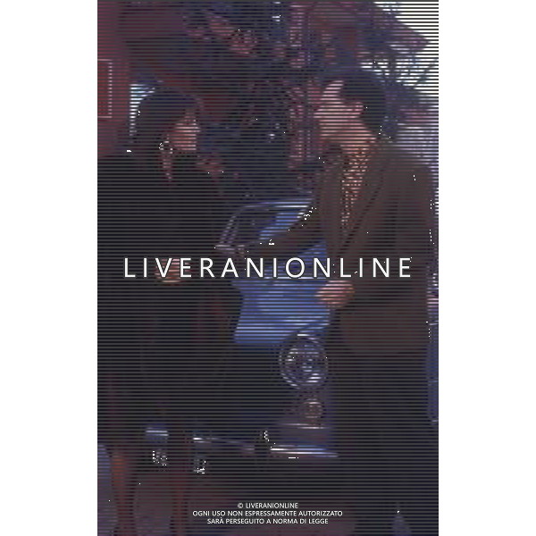 SERIE TELEVISIVA “ VICINI DI CASA“ 1991 NELLA FOTO GENE GNOCCHI E GABRIELLA GOLIA AG ALDO LIVERANI SAS