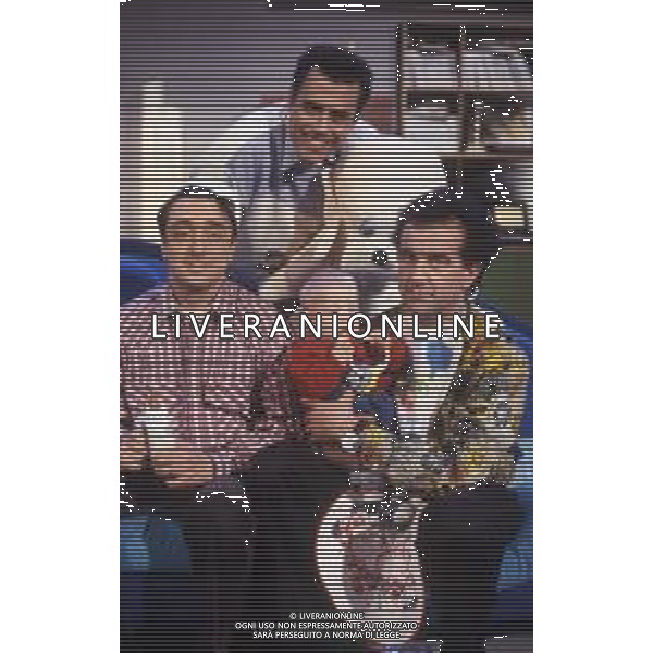 SERIE TELEVISIVA “ VICINI DI CASA“ 1991 NELLA FOTO SILVIO ORLANDO CON TEO TEOCOLI E GENE GNOCCHI AG ALDO LIVERANI SAS