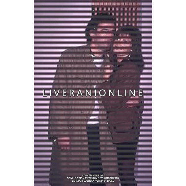 SERIE TELEVISIVA “ VICINI DI CASA“ 1991 NELLA FOTO GENE GNOCCHI E GABRIELLA GOLIA AG ALDO LIVERANI SAS