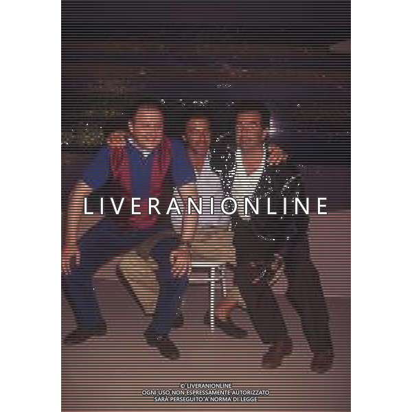 RETROSPETTIVA GENE GNOCCHI ATTORE E COMICO NELLA FOTO GENE GNOCCHI NELL\'ANNO 1991 NELLA TRASMISSIONE TELEVISIVA “SAPORE DI SALE“ CON MASSIMO BOLDI E LUCA BARBARESCHI AG ALDO LIVERANI SAS 