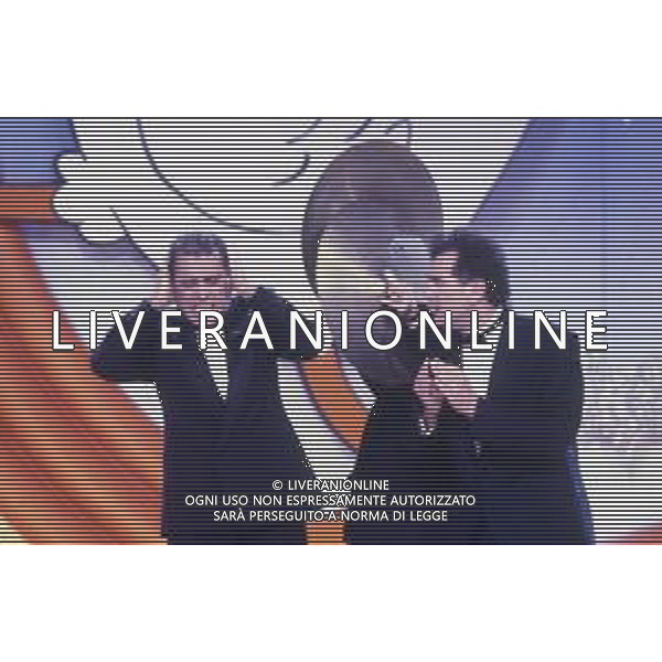 RETROSPETTIVA GENE GNOCCHI ATTORE E COMICO NELLA FOTO GENE GNOCCHI NELL\'ANNO 1991 NELLA TRASMISSIONE TELEVISIVA “SAPORE DI SALE“ CON TEO TEOCOLI AG ALDO LIVERANI SAS 