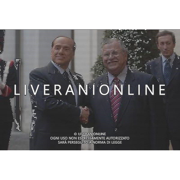 ROMA, 8 NOVEMBRE 2005 INCONTRO A PALAZZO CHIGI TRA SILVIO BERLUSCONI E IL PRESIDENTE DELLA REPUBBLICA DELL\'IRAQ, JALAL TALABANI. NELLA FOTO: SILVIO BERLUSCONI - JALAL TALABANI AGENZIA ALDO LIVERANI