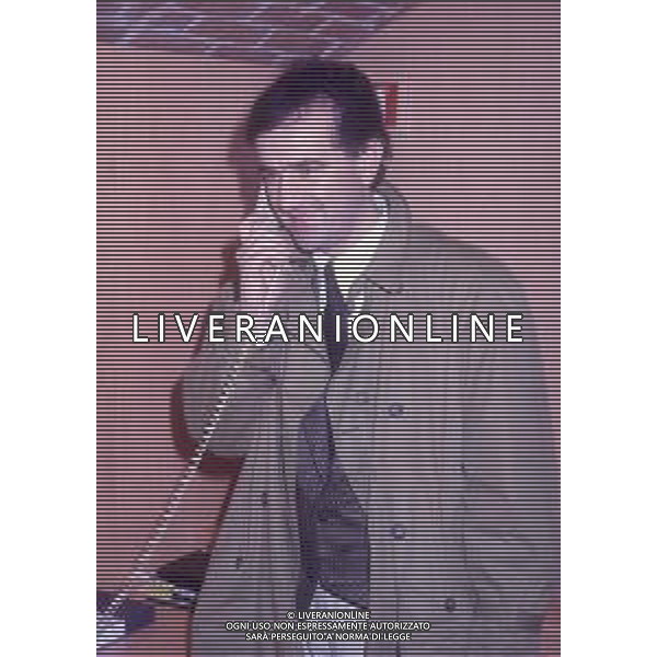 RETROSPETTIVA GENE GNOCCHI ATTORE E COMICO NELLA FOTO GENE GNOCCHI NELL\'ANNO 1991 ALLA PRESENTAZIONE TELEVISIVA “VICINI DI CASA“ AG ALDO LIVERANI SAS