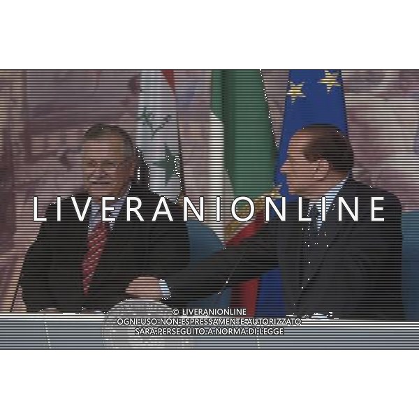 ROMA, 8 NOVEMBRE 2005 INCONTRO A PALAZZO CHIGI TRA SILVIO BERLUSCONI E IL PRESIDENTE DELLA REPUBBLICA DELL\'IRAQ, JALAL TALABANI. NELLA FOTO: JALAL TALABANI - SILVIO BERLUSCONI . AGENZIA ALDO LIVERANI