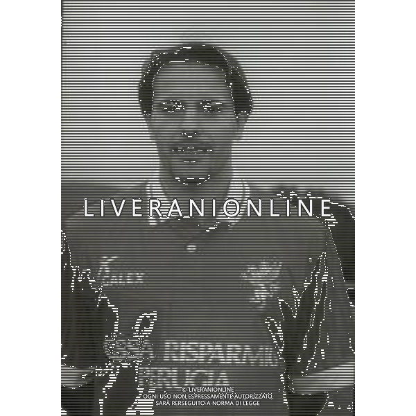 1995-1996 PERUGIA CALCIO PRIMI PIANI ROSA GIOCATORI NELLA FOTO GIOVANNI CORNACCHINI AG ALDO LIVERANI SAS