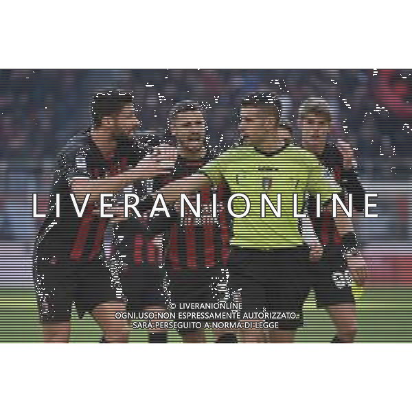 proteste Milan con l\'arbitro Antonio Giua di Olbia (SS) Milan vs Sassuolo Milano 29-01-2023 Stadio Giuseppe Meazza - San Siro Campionato Serie A TIM - 20a giornata foto Roberto Garavaglia/ag. Aldo Liverani sas/ AGENZIA ALDO LIVERANI SAS