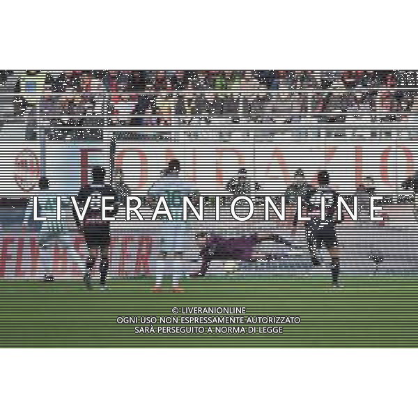 Armand Lauriente\' (Sassuolo) segna il gol del 4 a 1 su rigore Milan vs Sassuolo Milano 29-01-2023 Stadio Giuseppe Meazza - San Siro Campionato Serie A TIM - 20a giornata foto Roberto Garavaglia/ag. Aldo Liverani sas/ AGENZIA ALDO LIVERANI SAS