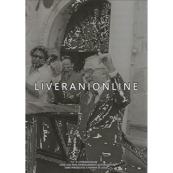 RETROSPETTIVA FEDERICO FELLINI REGISTA NELLA FOTO FEDERICO FELLINI A VENEZIA NELL\'ANNO 1983 AG ALDO LIVERANI SAS 