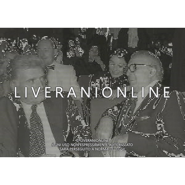 RETROSPETTIVA FEDERICO FELLINI REGISTA NELLA FOTO FEDERICO FELLINI A VENEZIA NELL\'ANNO 1983 CON SERGIO ZAVOLI AG ALDO LIVERANI SAS 