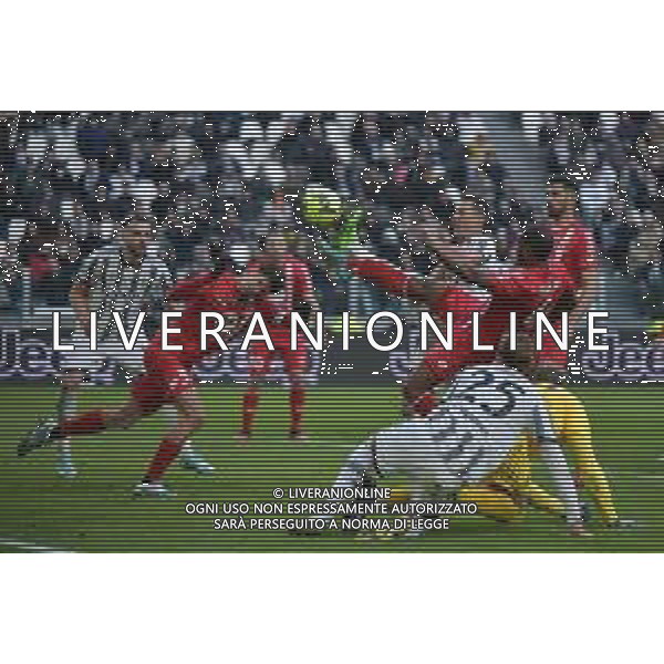 Torino 29.01.2023 Allianz Stadium ©Manuela Viganti/Agenzia Aldo Liverani Juventus vs Monza Campionato Calcio Serie A TIM 2022/2023 20a giornata Nella foto: azione dell\'infortunio di arkadiusz milik ©VIGANTI / AGENZIA ALDO LIVERANI SAS