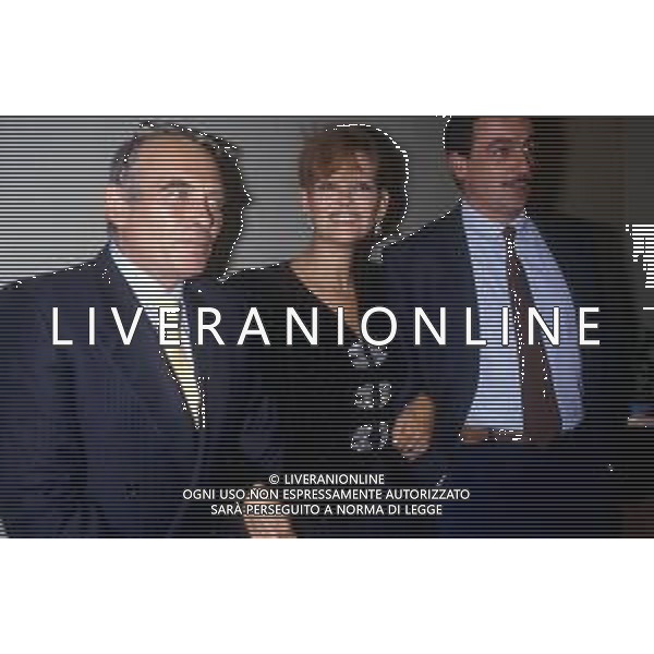 RETROSPETTIVA CLAUDIA CARDINALE ATTRICE NELLA FOTO CON IL MARITO PASQUALE SQUITIERI A MILANO IL 4 NOVEMBRE 1986 E LUCA DE FILIPPO AG ALDO LIVERANI SAS