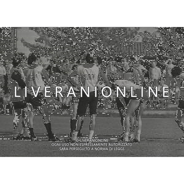 1981 ALLENAMENTO BOLOGNA CALCIO NELLA FOTO TARCISIO BURGNICH ALLENATORE BOLOGNA CALCIO AG ALDO LIVERANI SAS