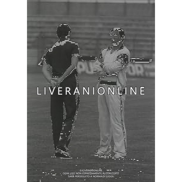 1981 ALLENAMENTO BOLOGNA CALCIO NELLA FOTO TARCISIO BURGNICH ALLENATORE BOLOGNA CALCIO AG ALDO LIVERANI SAS