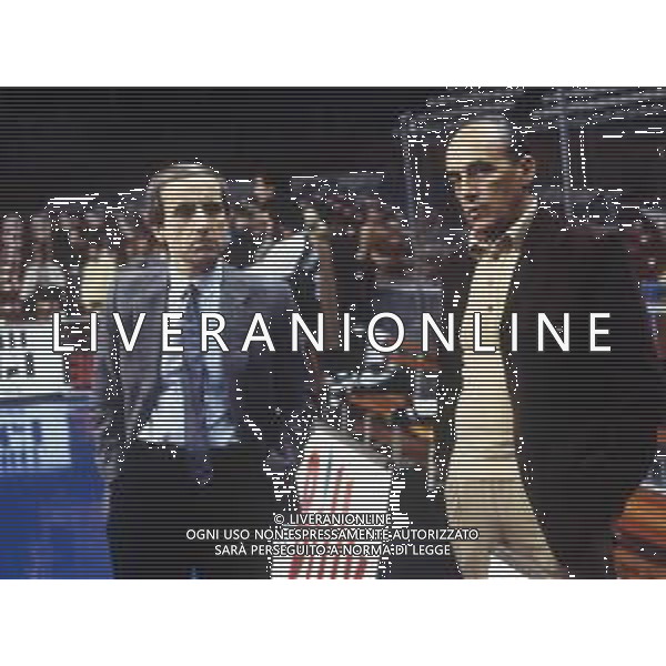 RETROSPETTIVA DAN PETERSON ALLENATORE BASKET NELLA FOTO DAN PETERSON ALLENATORE BILLY MILANO NELL\'ANNO 1979 CON NIKOLIC AZA AG ALDO LIVERANI SAS 