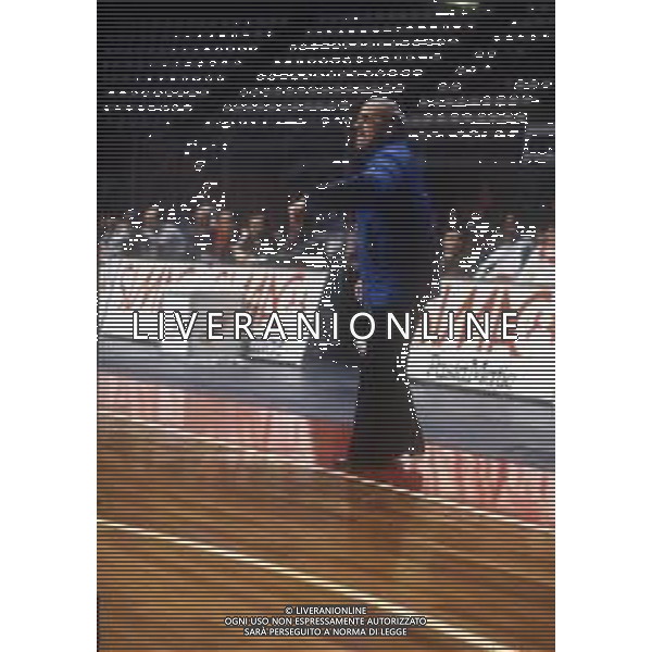 RETROSPETTIVA DAN PETERSON ALLENATORE BASKET NELLA FOTO DAN PETERSON ALLENATORE BASKET  AG ALDO LIVERANI SAS 