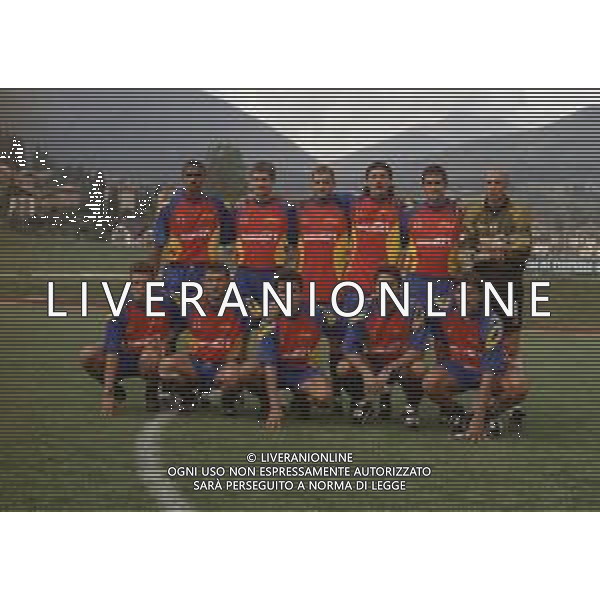 2000-2001 LECCE CALCIO PARTITA AMICHEVOLE NELLA FOTO FORMAZIONE LECCE AG ALDO LIVERANI SAS
