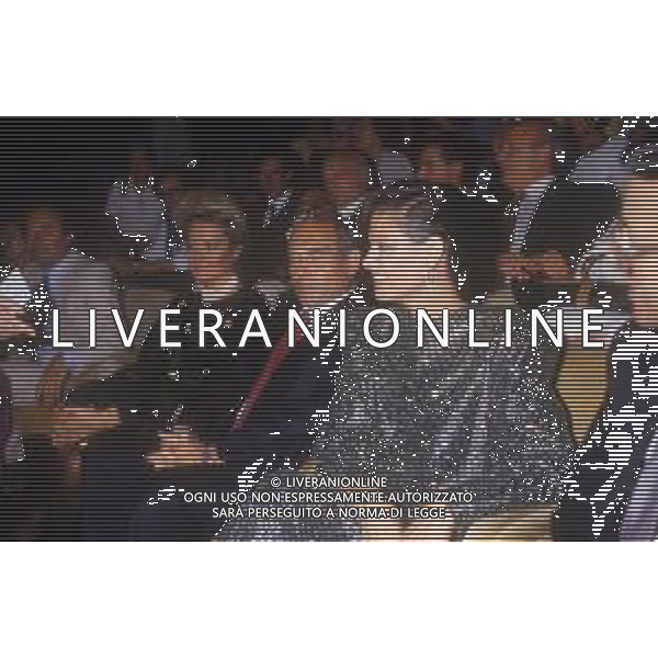 ARCHIVIO GIOVANNI LIVERANI RETROSPETTIVA CLAUDIA CARDINALE ATTRICE NELLA FOTO A VENEZIA NEL 1984 CON IL MARITO PASQUALE SQUITIERI AG ALDO LIVERANI SAS