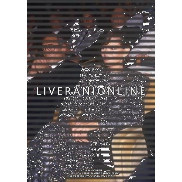 ARCHIVIO GIOVANNI LIVERANI RETROSPETTIVA CLAUDIA CARDINALE ATTRICE NELLA FOTO A VENEZIA NEL 1984 CON IL MARITO PASQUALE SQUITIERI AG ALDO LIVERANI SAS