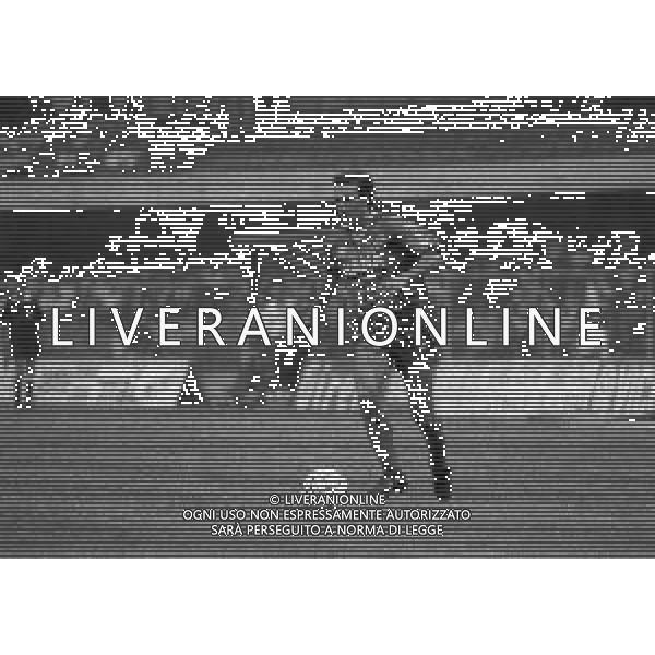 22-09-1991 VERONA CAMPIONATO DI CALCIO SERIE A VERONA-BARI 2-1 NELLA FOTO MARIMO MAGRIN AG ALDO LIVERANI SAS