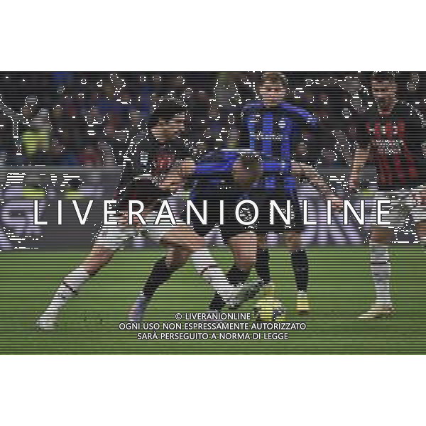 Sandro Tonali (Milan) e Milan Skriniar (Inter) Inter vs Milan Milano 05-02-2023 Stadio Giuseppe Meazza - San Siro Campionato Serie A TIM - 21a giornata foto Roberto Garavaglia/ag. Aldo Liverani sas / AGENZIA ALDO LIVERANI SAS