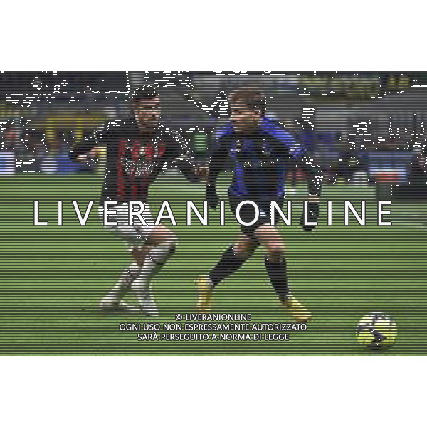 Theo Hernandez (Milan) SX e Nicolo\' Barella (Inter) DX Inter vs Milan Milano 05-02-2023 Stadio Giuseppe Meazza - San Siro Campionato Serie A TIM - 21a giornata foto Roberto Garavaglia/ag. Aldo Liverani sas / AGENZIA ALDO LIVERANI SAS