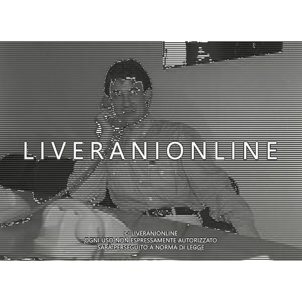 1993 MILANO REDAZIONE DELLA GAZZETTA DELLO SPORT OSPITE PER LE TELEFONATE COI LETTORI JEAN ALESI NELLA FOTO JEAN ALESI AG ALDO LIVERANI SAS