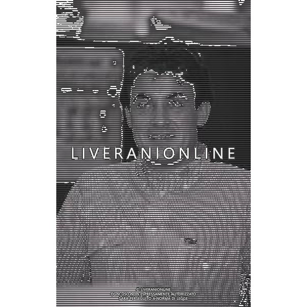 1993 MILANO REDAZIONE DELLA GAZZETTA DELLO SPORT OSPITE PER LE TELEFONATE COI LETTORI JEAN ALESI NELLA FOTO JEAN ALESI AG ALDO LIVERANI SAS