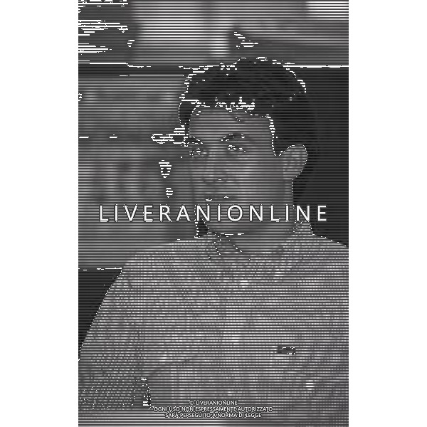 1993 MILANO REDAZIONE DELLA GAZZETTA DELLO SPORT OSPITE PER LE TELEFONATE COI LETTORI JEAN ALESI NELLA FOTO JEAN ALESI AG ALDO LIVERANI SAS