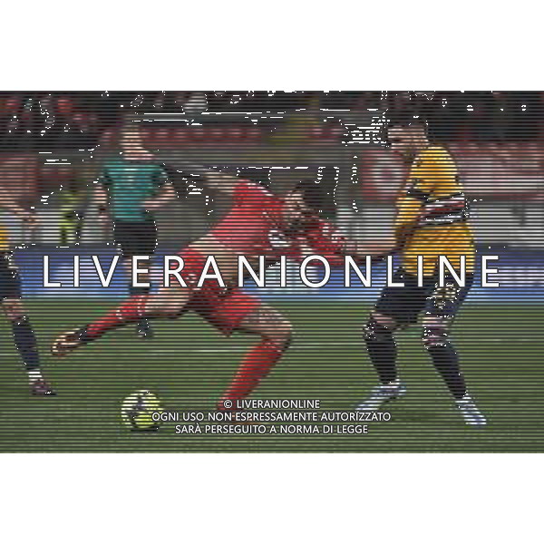 TVRG Andrea Petagna (Monza) trattenuto in area da Nicola Murru (Sampdoria) ma l\'arbitro Daniele Chiffi di Padova e il VAR lasciano giocare Monza vs Sampdoria Monza 06-02-2023 U-Power Stadium Campionato Serie A TIM - 21a giornata foto Roberto Garavaglia/ag. Aldo Liverani sas / AGENZIA ALDO LIVERANI SAS