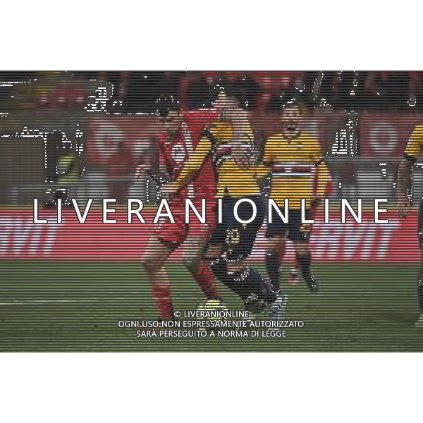 TVRG Andrea Petagna (Monza) trattenuto in area da Nicola Murru (Sampdoria) e l\'arbitro Daniele Chiffi di Padova concede il rigore Monza vs Sampdoria Monza 06-02-2023 U-Power Stadium Campionato Serie A TIM - 21a giornata foto Roberto Garavaglia/ag. Aldo Liverani sas / AGENZIA ALDO LIVERANI SAS